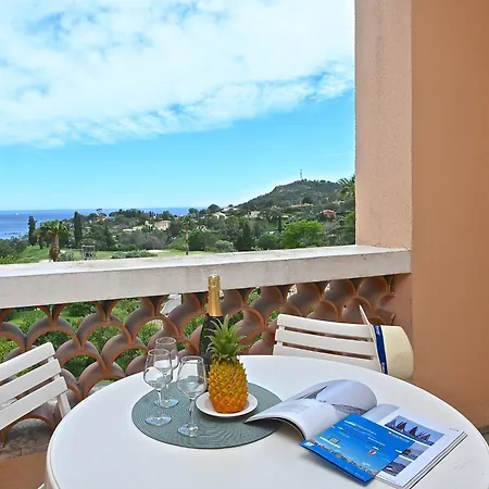 Village Cap Esterel - Le Village-33 By Interhome *