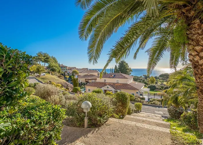 Appartement Le Village - C2 105 By Interhome Saint-Raphaël